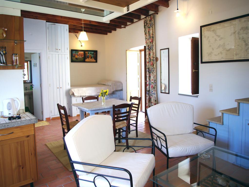 Villa Patmos Netia Skala  Luaran gambar
