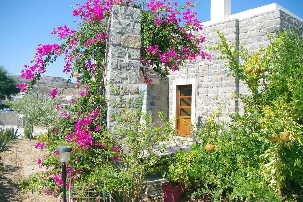 Villa Patmos Netia Skala  Luaran gambar